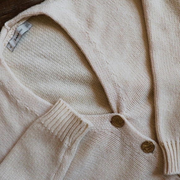 Zara Sweaters - Zara Cream Old Money Cardigan Gold Medallion Buttons Oversized Cozy Womens S
